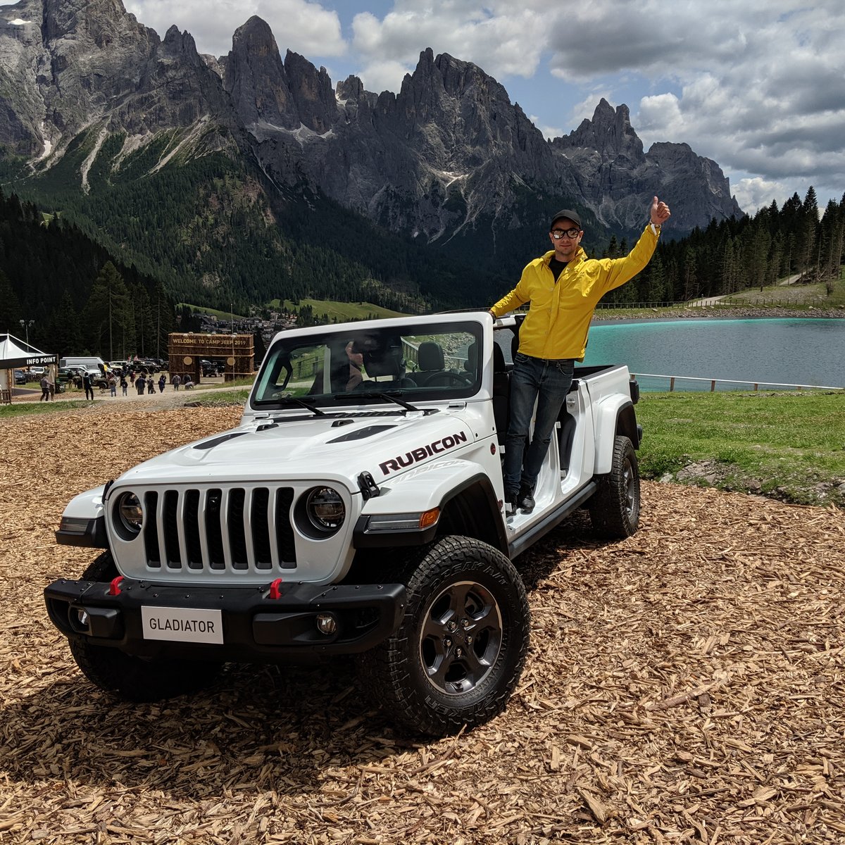 Mykhailo Klymenko testing Jeep Gladiator