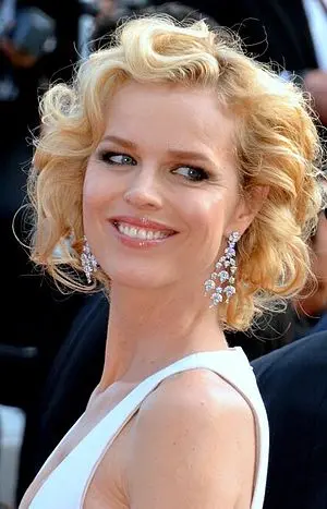 Eva Herzigova's Portrait