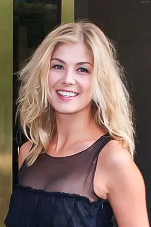 Rosamund Pike's Portrait