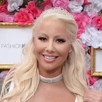 Amber Rose portrait