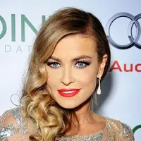 Carmen Electra portrait