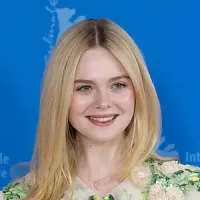 Elle Fanning portrait