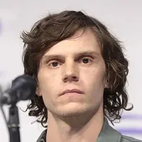 Evan Peters portrait