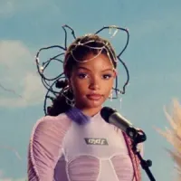 Halle Bailey portrait