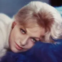 Kim Novak portrait