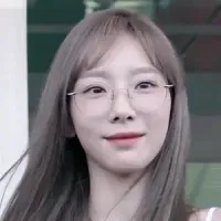 Kim Tae-yeon portrait