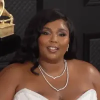 Lizzo portrait