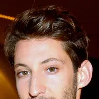 Pierre Niney portrait
