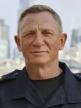 Daniel Craig portrait